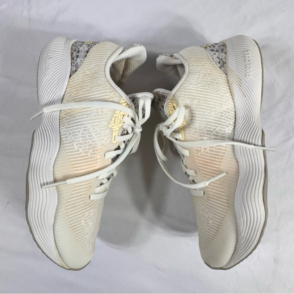 New Balance Women's FuelCell Shift Trainer Cross - Light Aluminum/Vintage Rose - Picture 7 of 9